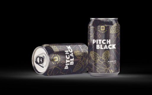 Design de packaging d'une canette Pitch Black